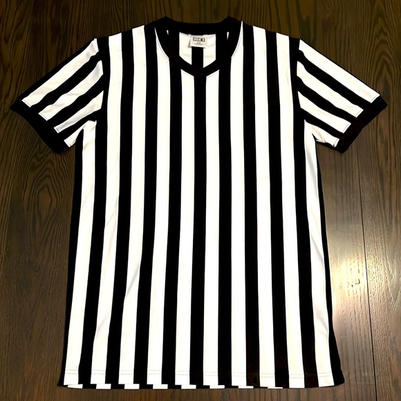 Referee shirt from Dicks sporting goods Size medium - Picture 1 of 2